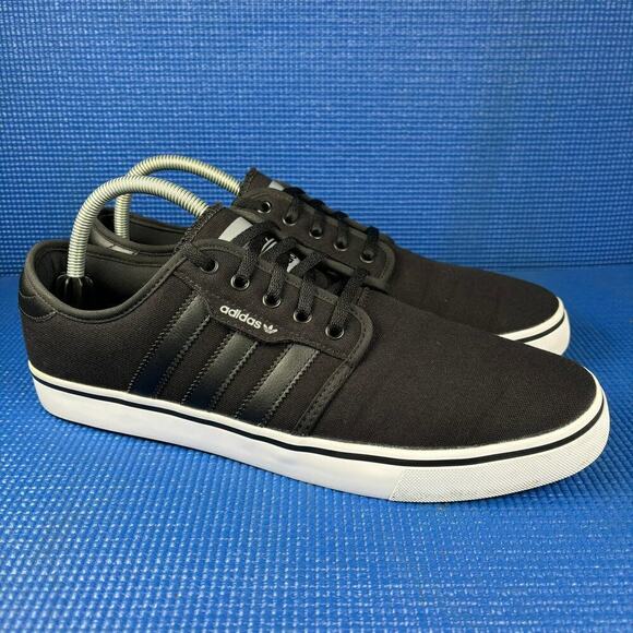 🔴 ADIDAS SEELEY XT Men`s Size 12 Black White Skateboarding Shoes C77589 - Picture 3 of 8